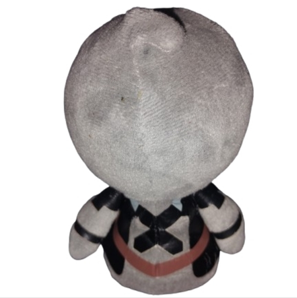 Deadpool: X-Men Grey Deadpool Mopeez Plush Toy - Picture 3 of 5